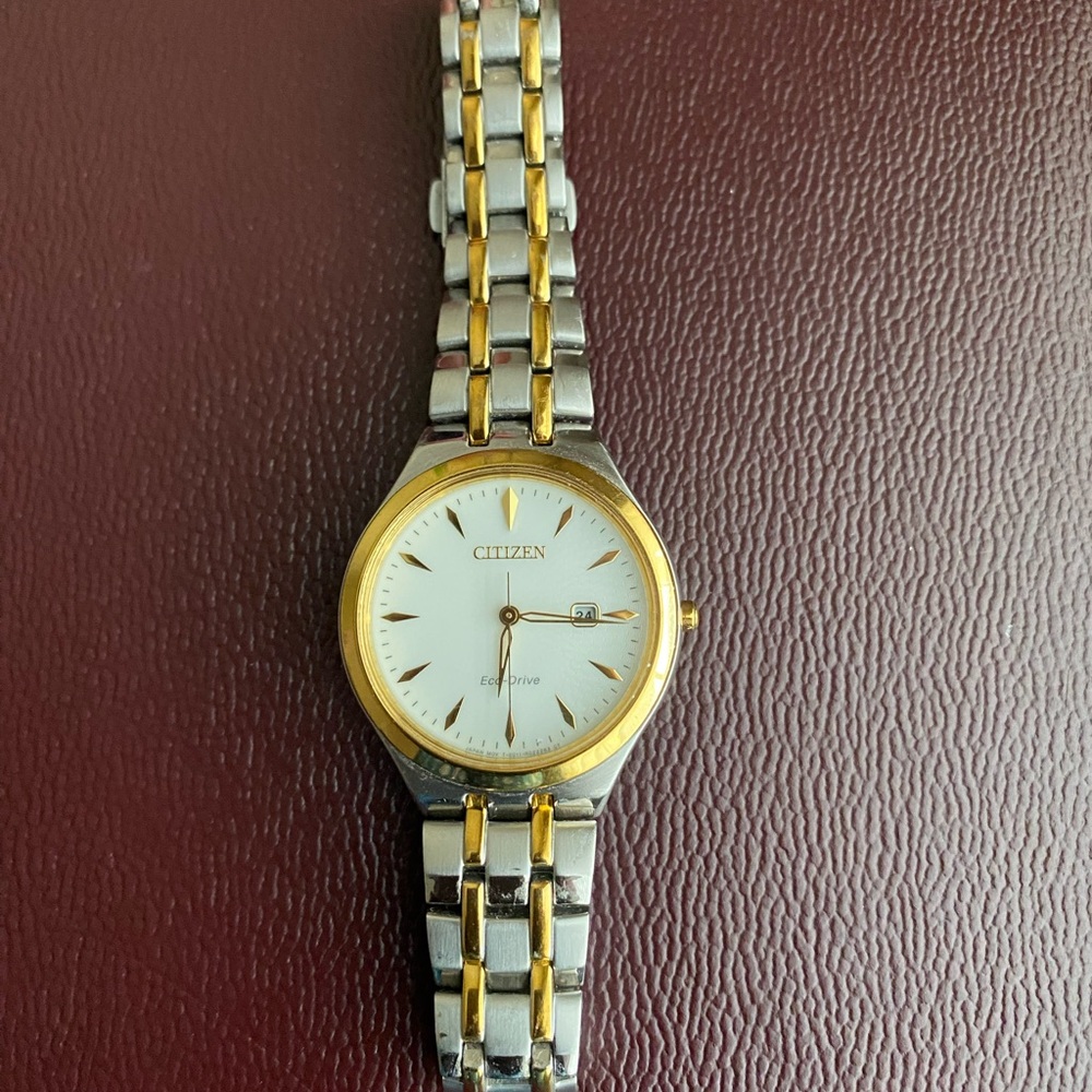 Citizen Women's Analogue Solar Powered Watch with Stainless Steel Strap